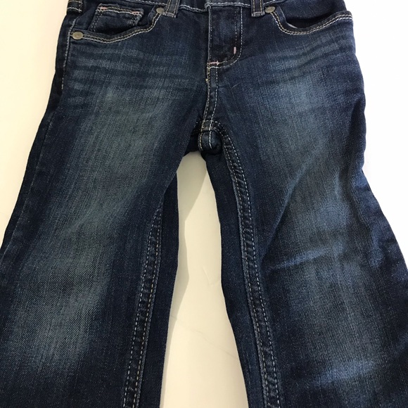 Jumping Beans Girl’s 4T Dark Blue Distressed Denim Jeans. - Picture 2 of 10